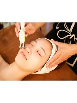 ホウレイ線・たるみ改善！予防ケア