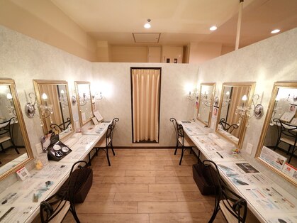 シルズ 梅田店(cils)の写真