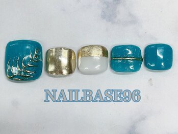 ターコイズゴールドミラーネイル