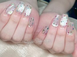 夏らしいシルバーカラーデザイン