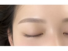 ビオンド(b.onde)の雰囲気(骨格に合わせた眉スタイリング)