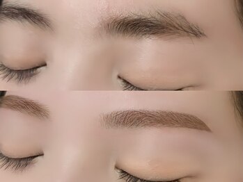 リモア(remoa)の写真/【眉毛専門スタッフ在籍◎】自眉のバランスも見ながら似合わせ眉毛に！自己処理法やメイク方法もご案内★