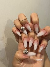 ルーム ビューティーラボラトリーズ(room beauty laboratories)/ミディアムワンカラー×ビジュー