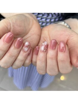 トータルサロン 白べぇーっ プラス/フラワーネイル