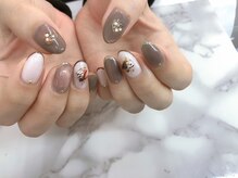 ディー (Dee)/チョコレートネイル