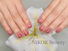 ニコルビューティー 高槻 南平台店(NiKOR beauty)/シンプルアート／5,000円～