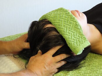 たにもと助健堂の写真/男女OK！完全個室で安心。家事や育児、お仕事で酷くお疲れの方にも！頭痛や眼精疲労、くいしばり等をケア♪