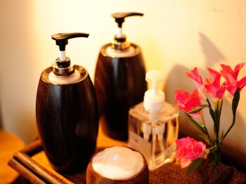 ブア(BUA)/オイル　温めてます。