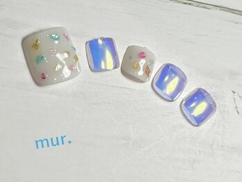 カラフルシェルの夏ネイル