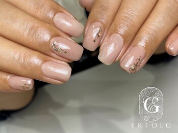 エアフォルク 銀座(ERFOLG)/上品なオフィスニュアンスネイル