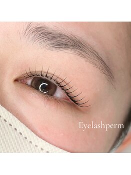 テティナ 川越店(Tetyna)/目尻流れるまつ毛パーマ