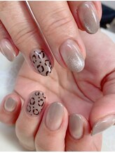 ネイルサロン ティアラリュクス 市川北口店(Tiara Luxe)/レオパード