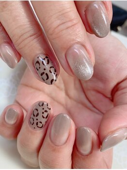ネイルサロン ティアラリュクス 市川北口店(Tiara Luxe)/レオパード