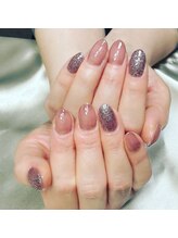 ヒトミネイルズ(Hitomi Nails)/