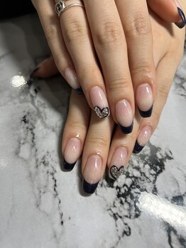 ルート(ROUTE)/フレンチネイル