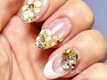ヌーベルネイル(Nouvelle Nail)/フラワー×フレンチ　ビジュー