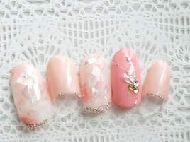 華やかなジェルネイル☆