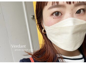 ヴァーダント(Verdant)/上下パーマで目幅ぐんっとUP