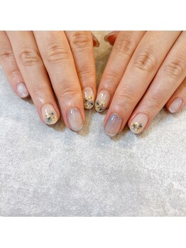 フチュール(futur)/6月デザイン定額♪