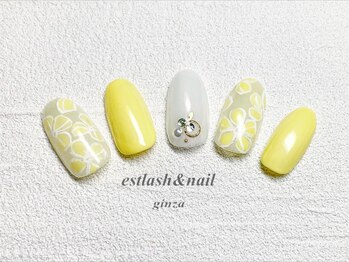 エストラッシュアンドネイル 銀座店(est lash&nail)/イエローフラワーネイル