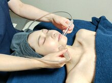 中医美容健康サロン 妙蓮の雰囲気（フェイシャルはお顔のスライドカッピング付きです）