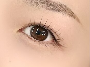 ウィスタリア(Wistalia)の写真/自まつ毛派増加中!ナチュラルかつ存在感ある目元に!ナチュラル~パッチリまでお好みのカール感に☆
