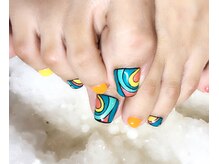 アグン(agung)/プッチ風 フットネイル