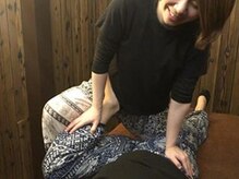 アジアンリラクゼーション ヴィラ 福岡東店(asian relaxation villa)/タイ古式マッサージ　施術シーン