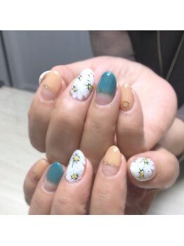 ヒトミネイルズ(Hitomi Nails)/