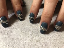 アリュメ 三重鈴鹿店(allum)/メタリックぷっくりネイル