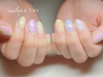 ネイルトップエクル(nail top E CRU)/