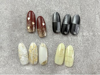 ティアラ(TIARA)の写真/≪毎月変わる定額デザイン◎≫冬ネイルはハンド&フットをお揃いで！飽きる事なく最旬アートを楽しめる♪