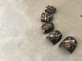 F抽象アートブラウン