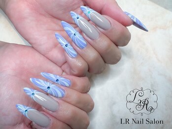エルアールネイルサロン 梅田本店(LR)/梅田/長さ出し《19000円》
