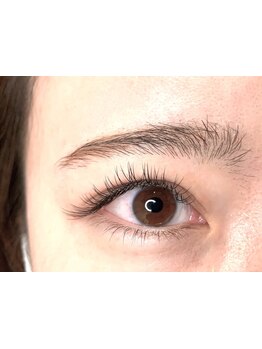 ボリュームのある目元にしたい