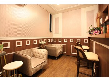 ハリプラス(HariPlus)/ラウンジ[整体/ヘッドスパ/鍼灸]