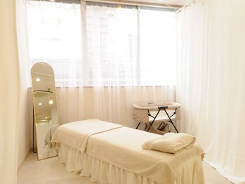 ムーム(moom)/マタニティ産後専門院