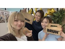 全力ストレッチ 広島新天地 八丁堀店の雰囲気（トレーナーYUN＆MAYU&SUZU！！）