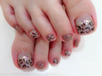 ピュアネイルズ(Pure nails)の写真/繊細なアートに定評のある本格ネイルサロン！ネイル上級者によるこだわりデザインまでお任せ下さい☆