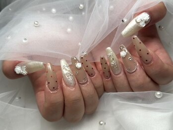 トータルサロン福屋 熊本中央店の写真/イベント盛りだくさんな季節に向けて*美しいフォルムにこだわりアリ!指先を彩り女子力UP♪