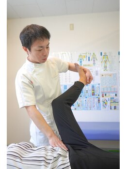 りらく整体 あおば/肩こり/腰痛/骨盤矯正/自律神経