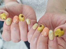 ネイルフロンティア 吉祥寺(NAIL FRONTIER)/手描きひまわり8980円～