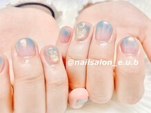 イーユービー(E.U.B)/グラデーションネイル