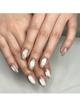 シンプルネイル/ゴールドネイル