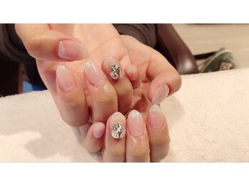 ジェイノヴァール(Jnovart)/