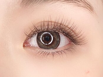 アイクイック 新宿 新宿駅西口店(Ai Quick)/ブラウンフラットラッシュ/新宿