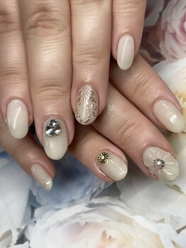 サフィールネイルサフィールネイル(Saphir nail)/ビジューネイル
