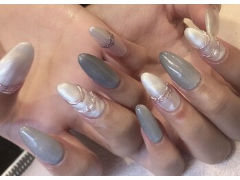 ジェイノヴァール(Jnovart)/