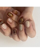 ヌア(nur.)/ブラウンnuance