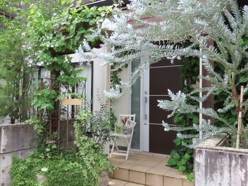 オンリ(ONRI)/外観【エントランス】